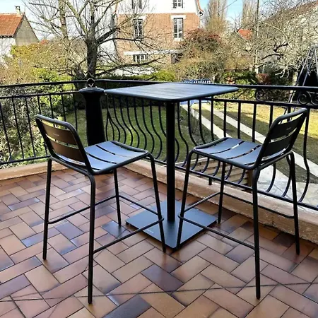 Hotel Bienvenue Chez Nous Versailles